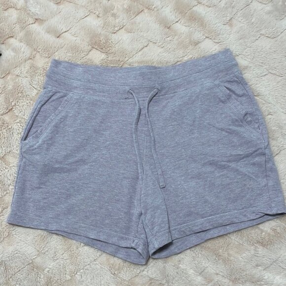 Thin jogger short size small - Picture 1 of 3